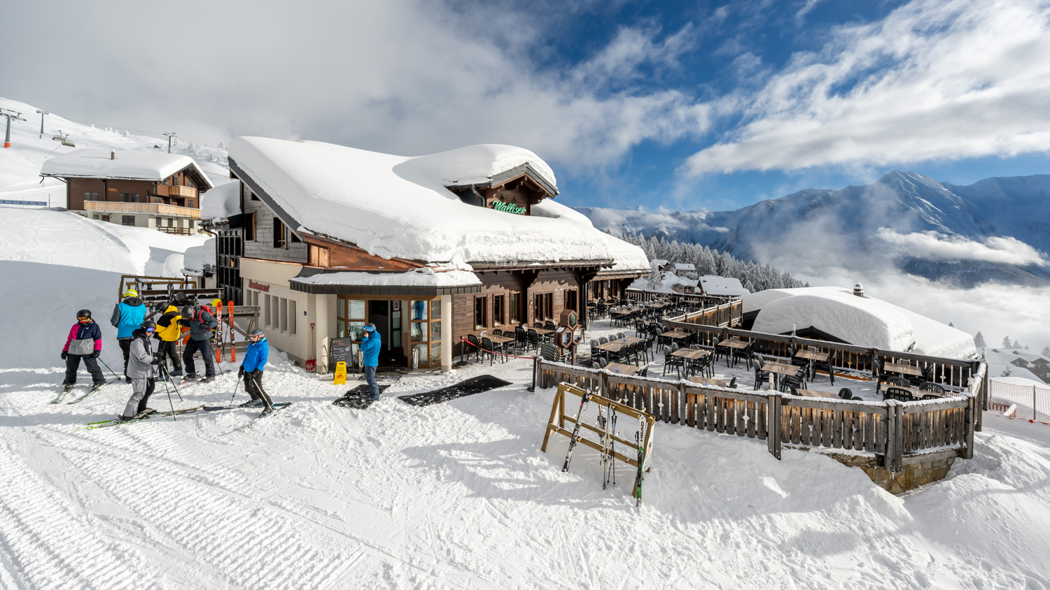Restaurant-Walliserstube-Bettmeralp-Eingang